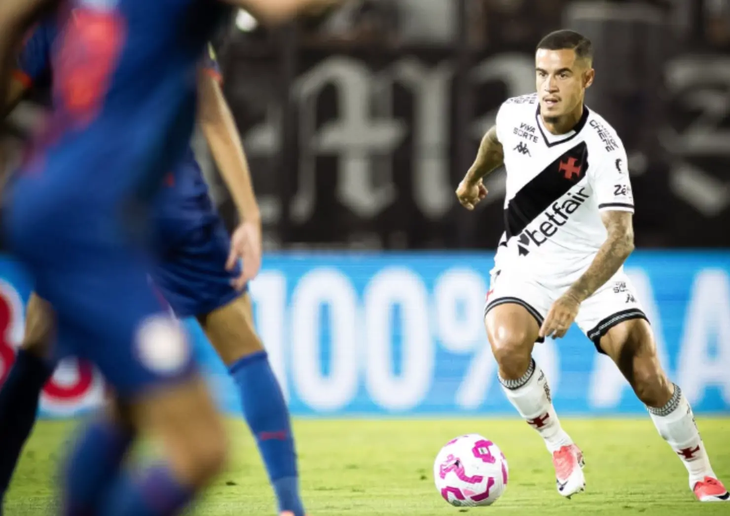 Agora! Coutinho jogará pelo Santos até o fim do ano