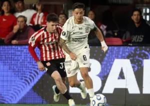 Corinthians x Estudiantes: escalações, horário e onde assistir