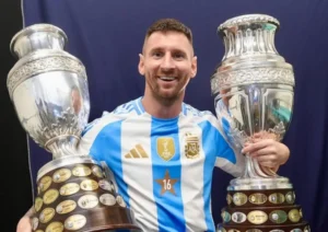 Argentina homenageia Messi após despedida da seleção