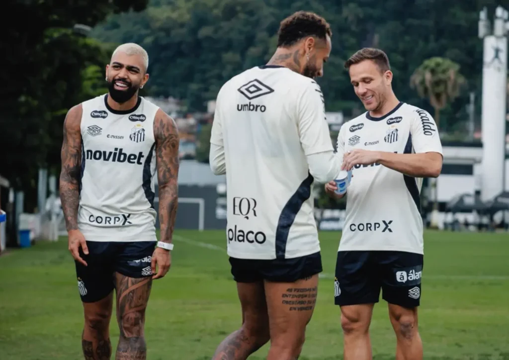 Gabigol admite saída do Santos e projeta retorno ao Cruzeiro em 2027