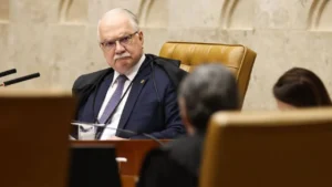 Fachin tira da pauta julgamento sobre Mendonça no caso Master