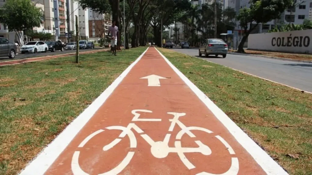 Goiânia perde 37,6% da malha cicloviária em cinco anos