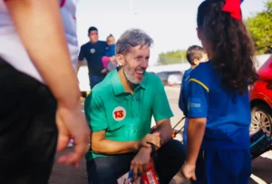Leandro Grass intensifica agenda no DF com foco em universidades, sindicatos e saúde