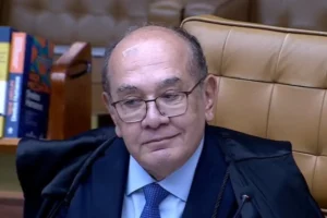 “Até a máfia tem ética”, diz Gilmar Mendes durante julgamento do caso Master