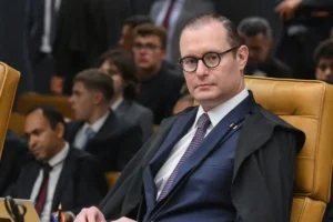 Zanin rejeita liminar para obrigar Senado a avançar com CPI do Banco Master