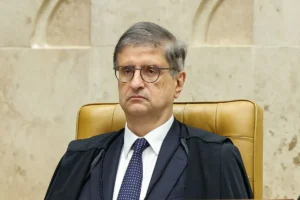 Conselho do MPF decide nesta sexta se abre investigação contra Paulo Gonet