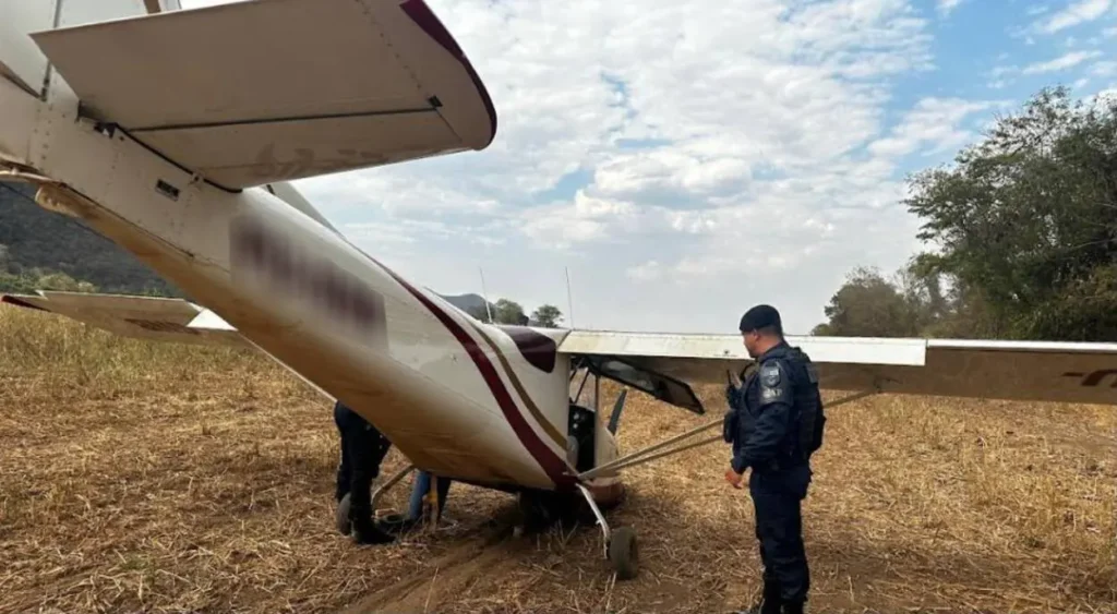 Operação mira grupo suspeito de levar cocaína da Bolívia ao Brasil em aviões