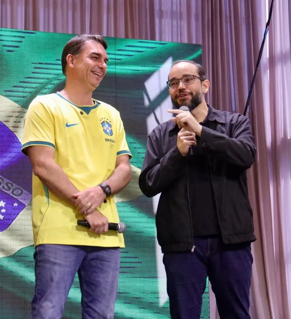 Se Fábio Sousa, dono de império de comunicação e igreja, reclama…