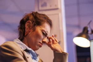 Quando a segunda-feira começa ainda no domingo; o que a ansiedade do fim de semana revela