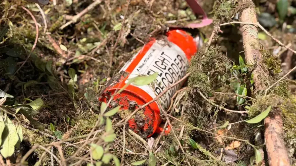 Caixa-preta de helicóptero que levava Rick é recuperada pelo Cenipa
