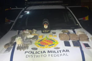 PM apreende 5 kg de maconha, cocaína e 125 munições durante ocorrência no Recanto das Emas (DF)
