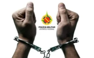 PM prende dois homens e apreende adolescente com mandados judiciais no DF