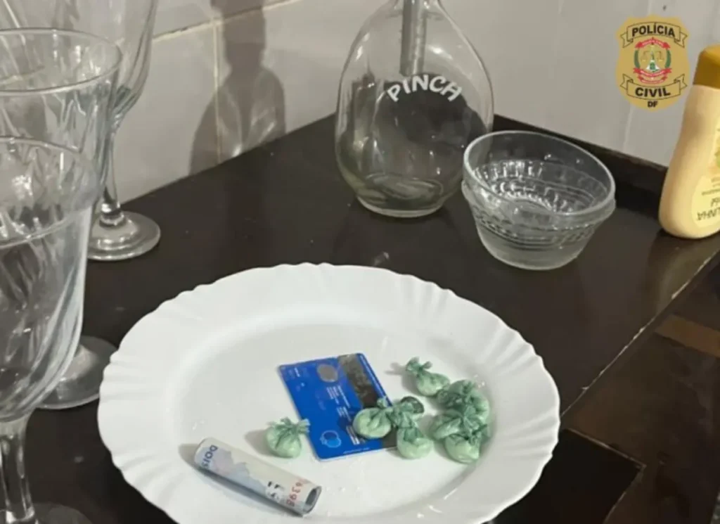 PCDF prende dois suspeitos de tráfico de drogas na Estrutural em Brasília