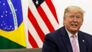 Trump promete conversar com Lula e ataca eleições no Brasil: “Vergonha”