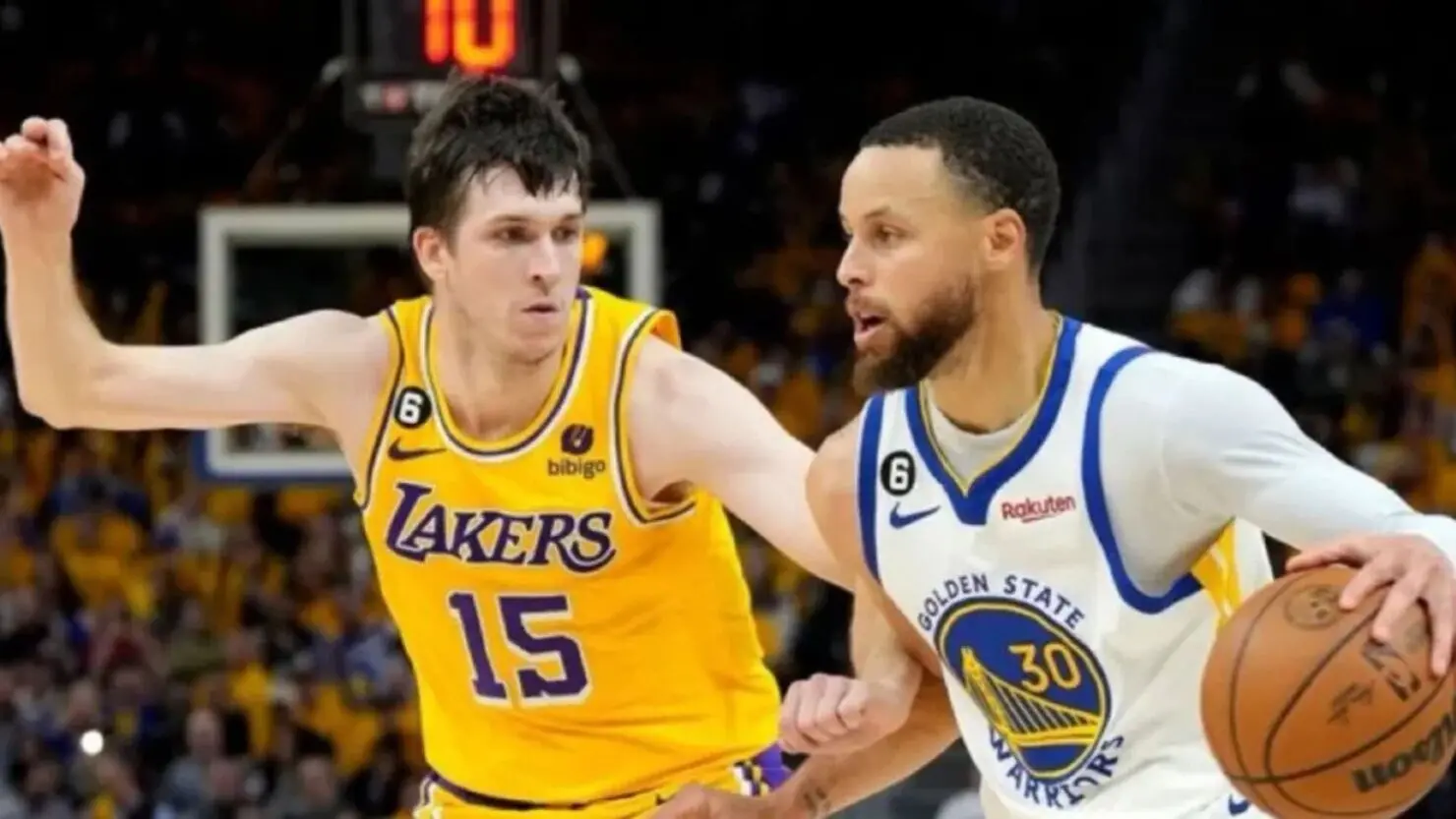 Com Curry em quadra, Warriors atropela Lakers por 124 a 98