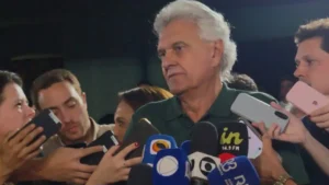 “Não venci, mas caí de pé”, diz Caiado após eleição presidencial