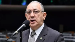 Quem é Paulo Freire, deputado do PL reeleito em São Paulo