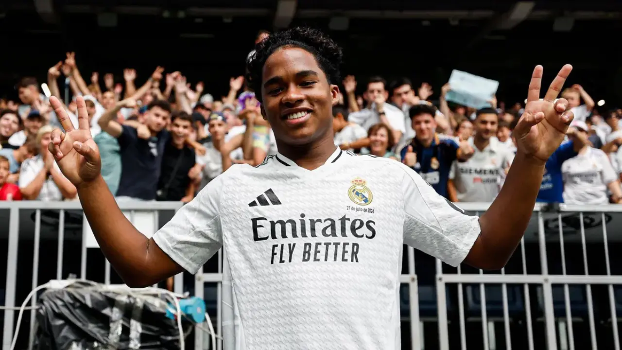 Endrick brilha, e Real Madrid vence a Roma de virada na Champions