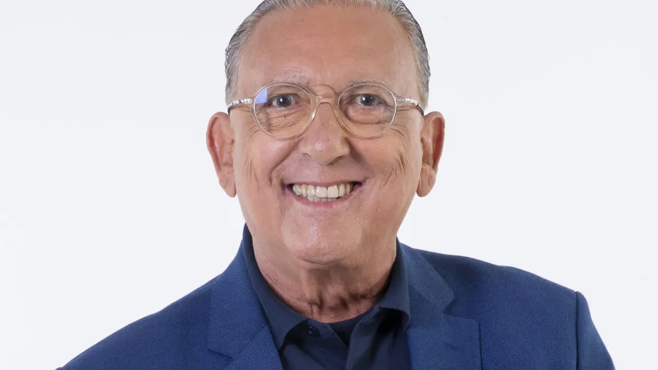 Galvão Bueno renova contrato com o SBT e pode ampliar presença na TV em 2027