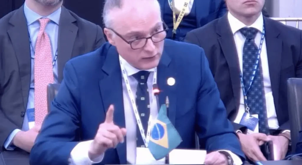 Brasil critica discurso de Trump e cobra respeito à soberania nas eleições