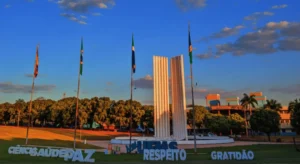 UFMS abre concurso com 154 vagas para técnicos-administrativos