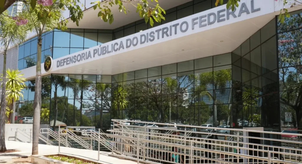 Concurso da DPDF oferece 707 vagas com salários de até R$ 13,2 mil