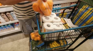 Vendas de alimentos crescem até 6,5% após restrições às bets