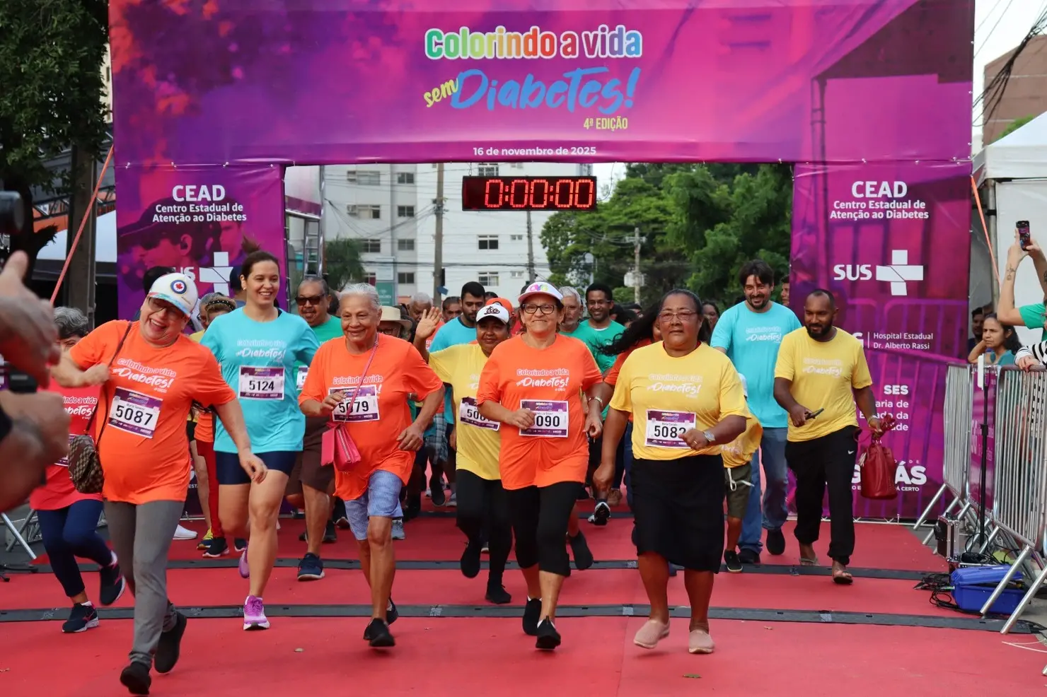 Corrida de rua em Goiânia convida diabéticos e não diabéticos a debater a doença