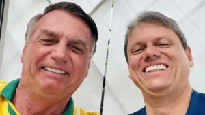 Bolsonarismo terá força até 2030 com Tarcísio e PT ainda é só Lula