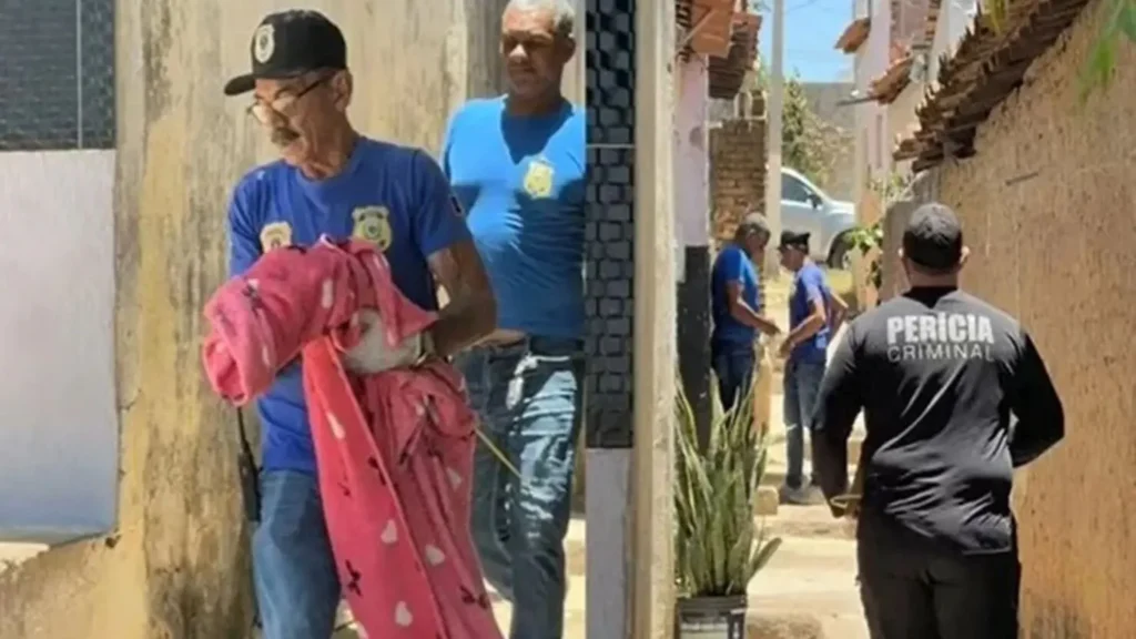 Bebê de 23 dias é morto com mais de 20 facadas; pais são presos na Paraíba