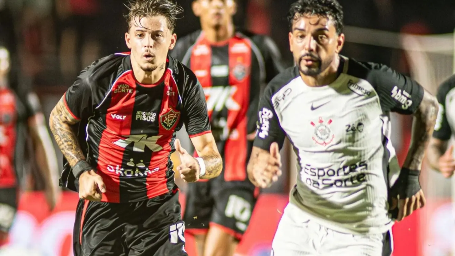 Corinthians x Vitória: horário e onde assistir ao jogo do Brasileirão nesta segunda (19)