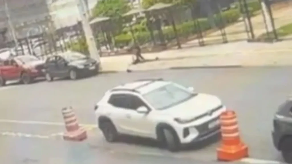 Idosa é atacada com garrafa quebrada durante tentativa de roubo em Goiânia
