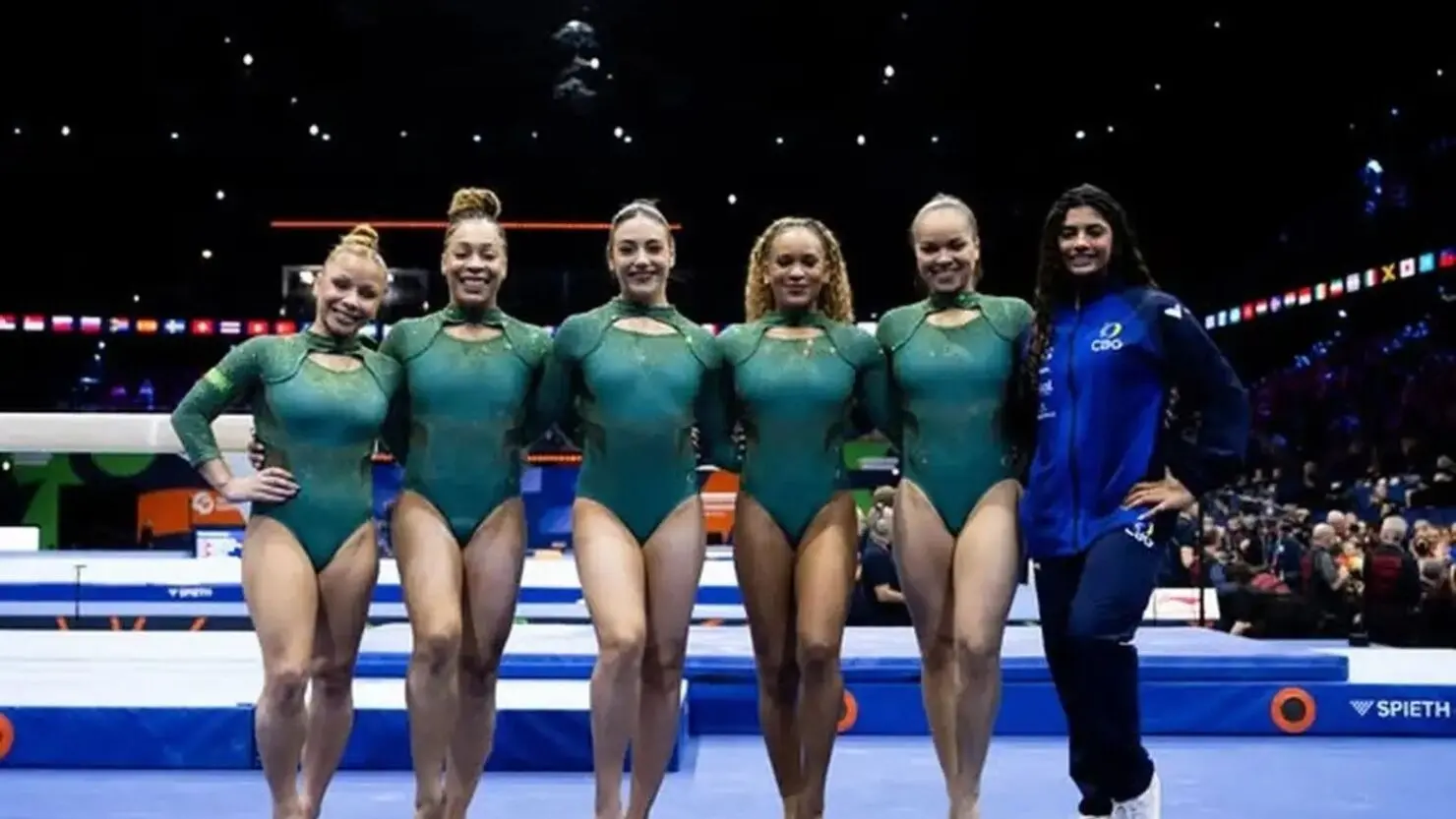 Brasil termina em quinto lugar na final por equipes do Mundial de Ginástica