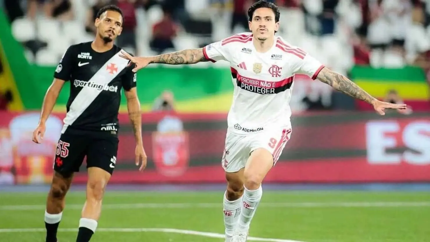 Brasileirão: Flamengo vence clássico contra o Vasco; Cruzeiro e Grêmio também triunfam