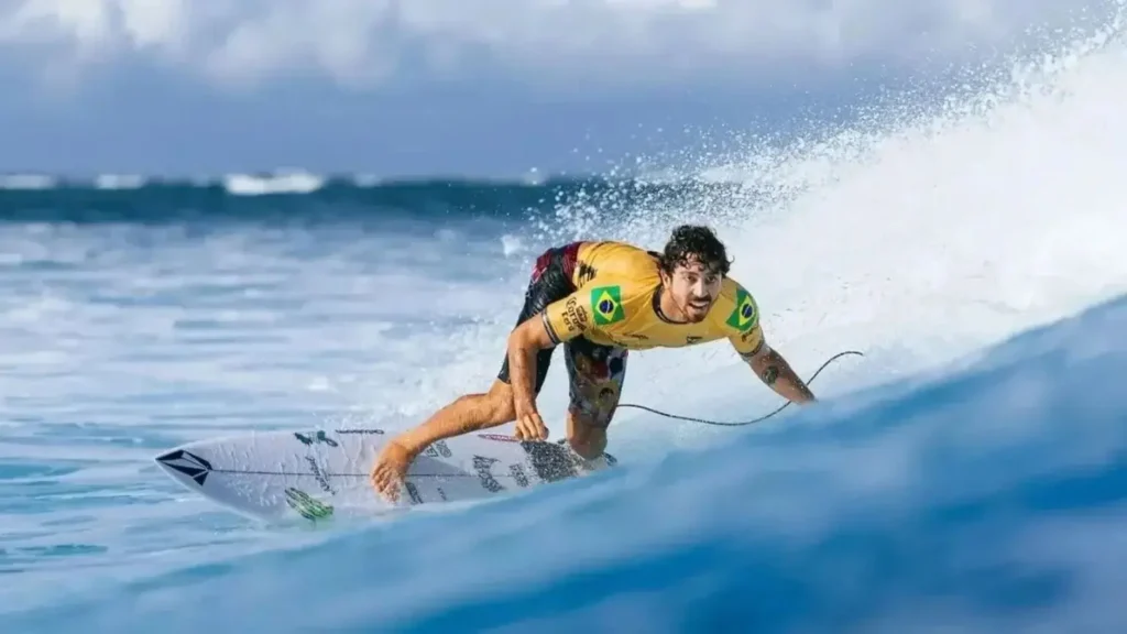 Yago Dora lidera disputa pelo título mundial na etapa das Filipinas; veja brasileiros na competição