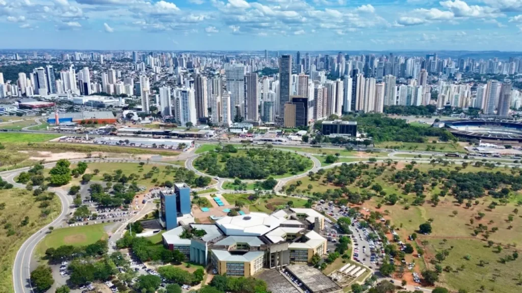 Saiba o que abre e o que fecha no feriado de 12 de outubro em Goiânia