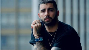 Pedro Scooby é citado em ação de ex-funcionária que relata ter sido 'laranja'